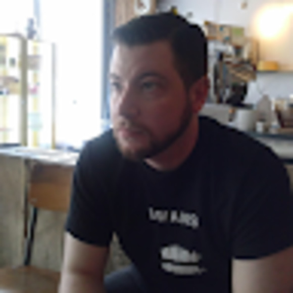 Meet your Posher, Andrew - Picture 1 of 1